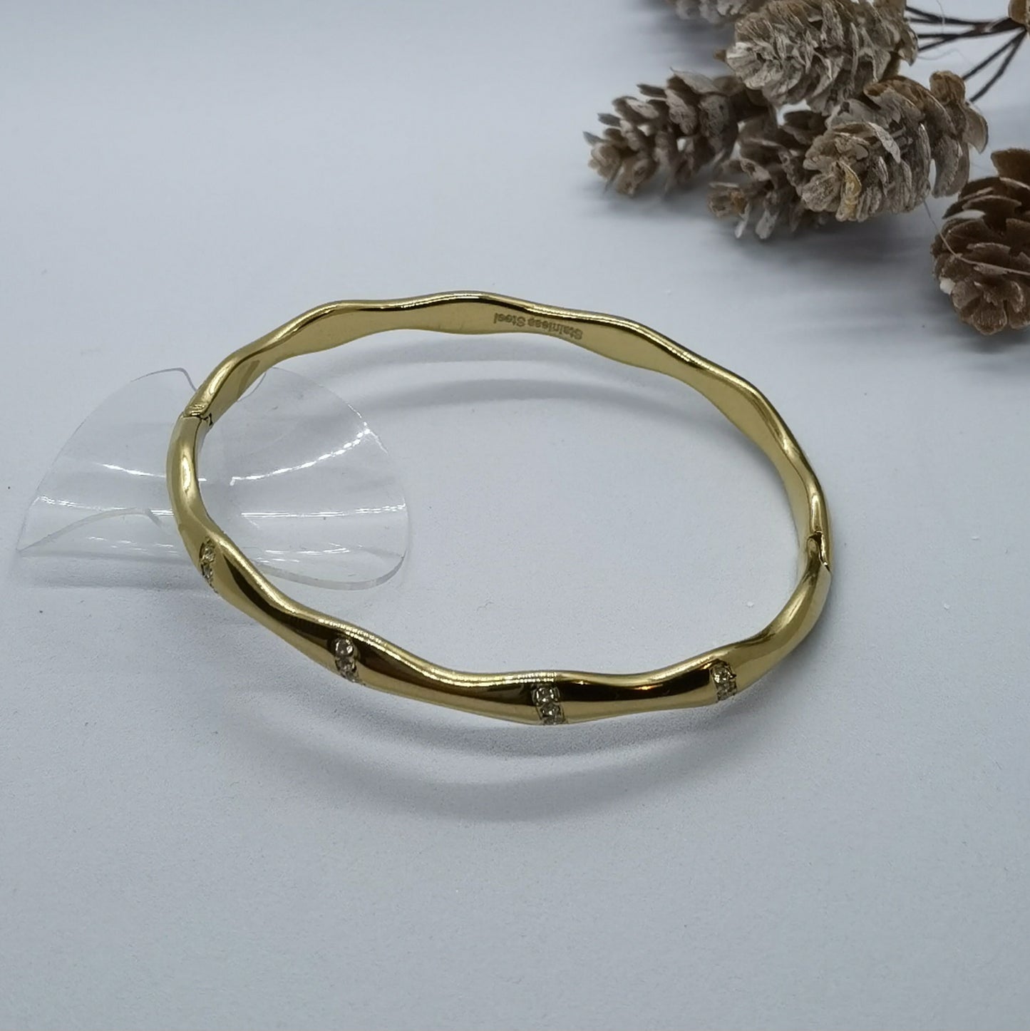 Brazalete Hueso con Perlas Fino